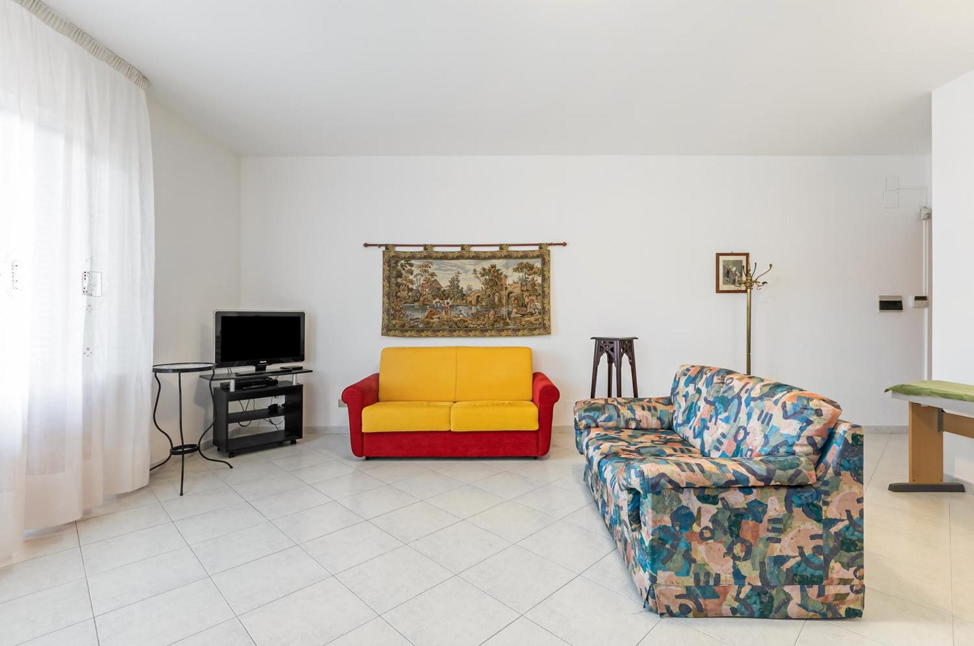 Palazzo Reale & Piazza Indipendenza Roomy Flat Palermo Bagian luar foto